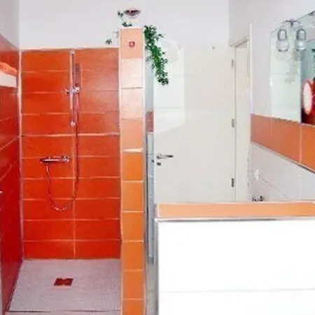 Casa Flores Daire *